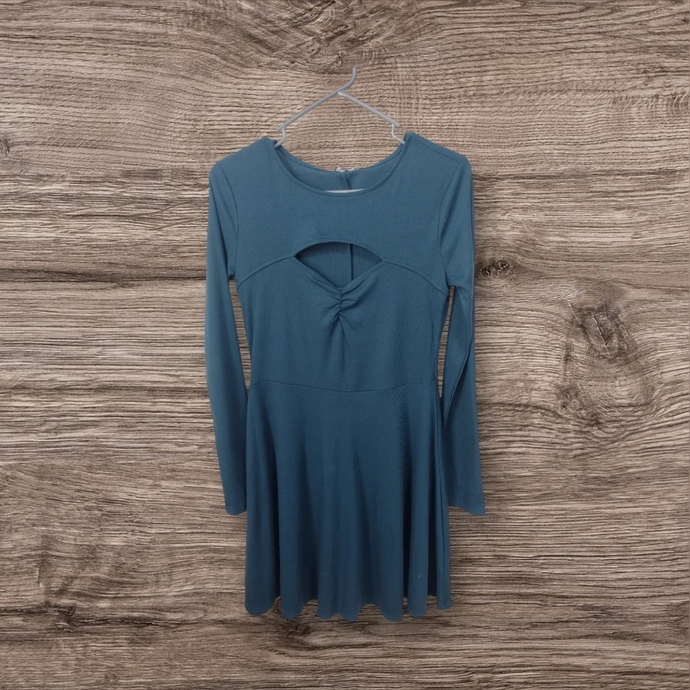 lily rose skater dress Juniors' Lily Rose Puff Sleeve Skater Dress